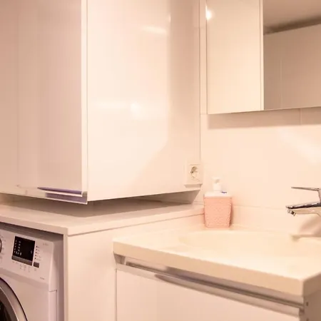 Centrally Located Fully Furnished Flat In Konak