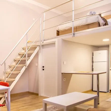 Διαμέρισμα Centrally Located Fully Furnished Flat In Konak Σμύρνη
